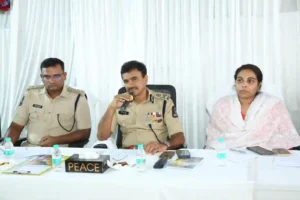 CP: सीपी ने गणेश विसर्जन को लेकर समीक्षा बैठक की