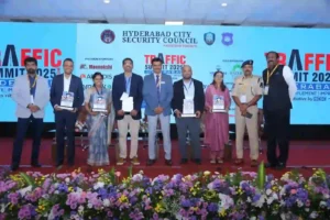 News Hindi : एक सड़क दुर्घटना ने किया चेतावनी का काम, नज़रिए को बदला : किरण अब्बावरम
