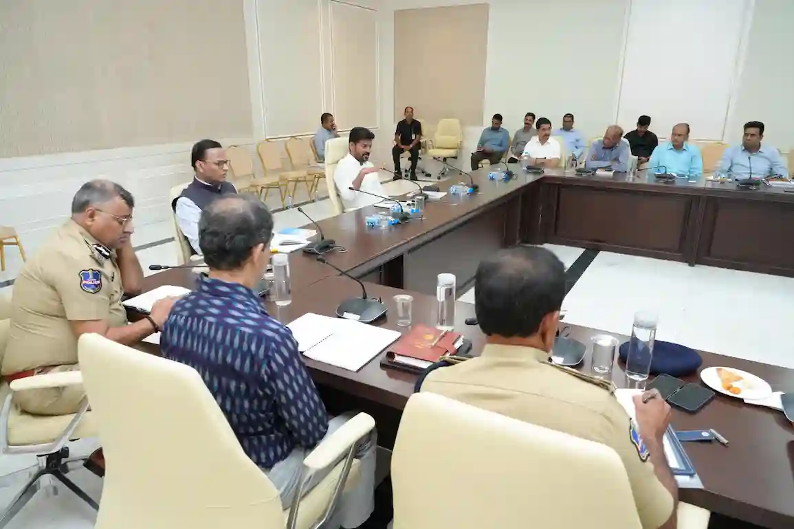 भारत फ्यूचर सिटी-अमरावती-मछलीपट्टनम ग्रीनफील्ड राजमार्ग एक विकास केंद्र : रेवंत रेड्डी