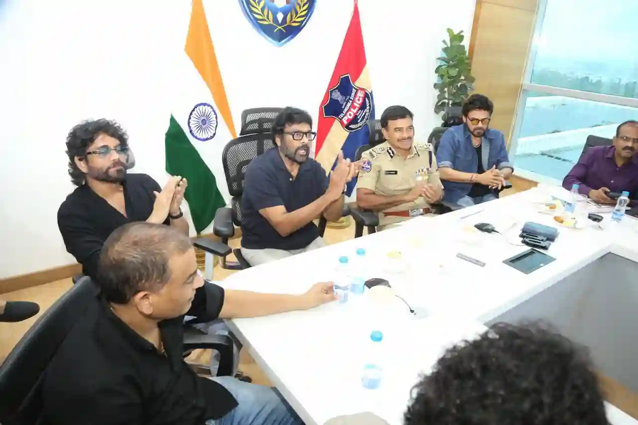 पायरेसी रैकेट पर पुलिस ने तेलुगु फिल्म जगत को किया सर्तक