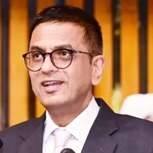 Latest Hindi News : जब एक जज ने मुस्लिम बहुल क्षेत्र को पाक कहा&#8230;असहज हुए पूर्व सीजेआई चंद्रचूड़