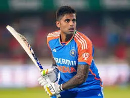 Asia Cup 2025: मोहम्मद यूसुफ़ की अक्ल आई ठिकाने, सूर्यकुमार यादव को अपशब्द कहने वाले पाकिस्तानी क्रिकेटर ने मांगी माफी!