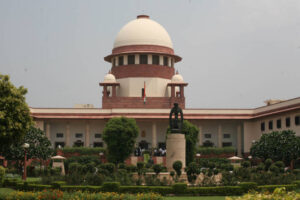 National: सुप्रीम कोर्ट में तेलंगाना सरकार ने कहा, राज्यपाल मंत्री परिषद् का सलाह लेने के लिए बाध्य