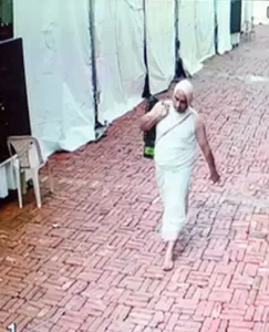 Delhi : सोने का हीरा जड़ित कलश चोरी करने वाले की हुई पहचान
