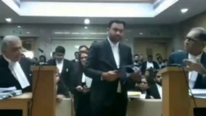 Sanjay Kapoor: 30,000 करोड़ की संपत्ति पर तीखी जंग: करिश्मा के बच्चों vs प्रिया – वकीलों की बहस ने कोर्ट में मचाया बवाल
