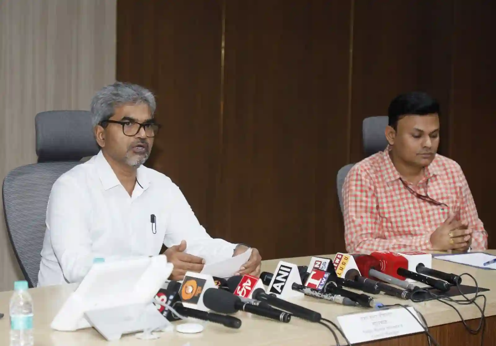 जीएम का दावा, एससीआर ने 1,010 त्योहार विशेष ट्रेनें चलाईं