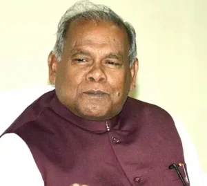 तेजस्वी की नौकरी योजना पर मांझी का तंज, कहा, ‘अब चांद-मंगल पर भी देंगे फार्महाउस’