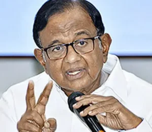 चिदंबरम का पलटवार, पीएम मेरे नाम से दे रहे हैं भ्रामक बयान