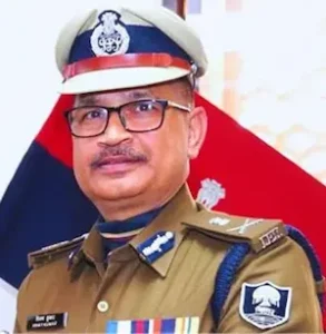4 लाख से अधिक पुलिस और सुरक्षाकर्मी होंगे तैनात : डीजीपी