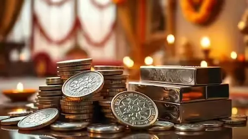 Breaking News: Gold: धनतेरस पर सोना महंगा, बिक्री में गिरावट