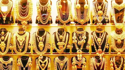 Breaking News: Gold Silver: सोने-चांदी की चमक फीकी