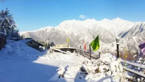 Latest News : अक्टूबर में दिसंबर जैसी ठंड, हिमाचल-उत्तराखंड में बर्फबारी