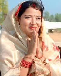 पवन सिंह की पत्नी ज्योति के निर्दलीय चुनाव लड़ने की अटकलें तेज