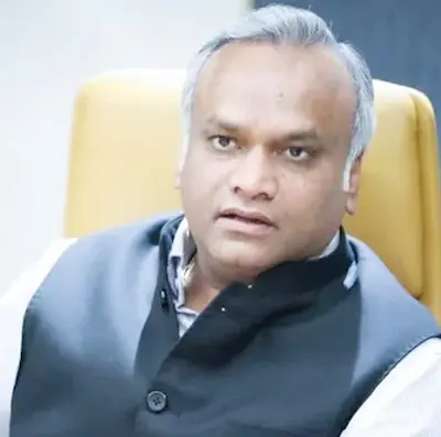 Latest Hindi News : प्रियांक खरगे का निशाना  : आरएसएस पर प्रतिबंध की मांग