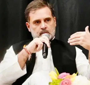 Latest Hindi News :  नोटबंदी और जीएसटी नीतियों से व्यवसायों को आर्थिक झटका  : राहुल