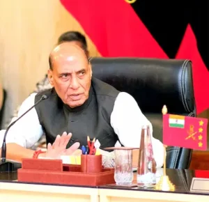 राजनाथ मलेशिया रवाना, करेंगे 12वीं आसियान रक्षामंत्री बैठक में शिरकत