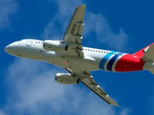 रूस के साथ भारत बनाएगा सिविल एयरक्राफ्ट SJ-100