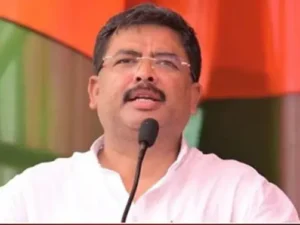 नीतीश कुमार को झटका: JDU से इस्तीफा देंगे संतोष कुशवाहा