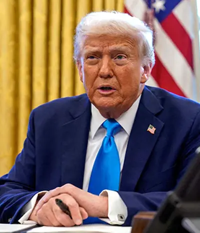 Latest Hindi News : अमेरिका में 24 दिन से सरकारी शटडाउन, बिना सैलरी काम पर मजबूर