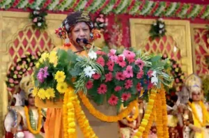 News Hindi : सीएम योगी बोले, बदले नामों से मौजूद हैं रामायण व महाभारत के खल पात्र