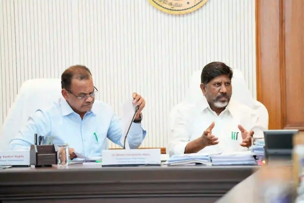 News Hindi : एचएएम मॉडल के तहत तेलंगाना की सड़कों का व्यापक नवीनीकरण: कोमटिरेड्डी