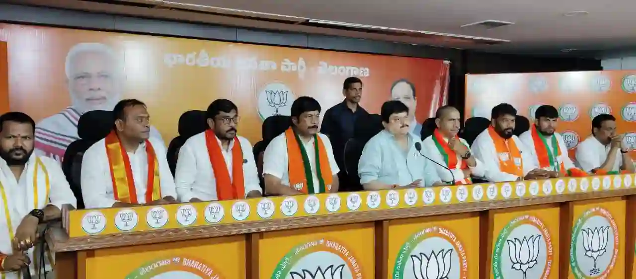 बीजेपी का चौंकाने वाला आरोप, कांग्रेस से चुनाव लड़ रहा एमआईएम का उम्मीदवार