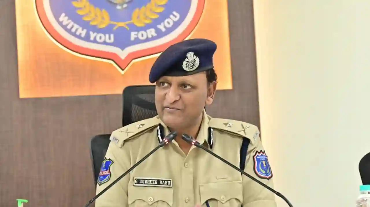 पढ़ाई छोड़कर किशोर बन गया तस्कर, हशीश ऑयल के साथ गिरफ्तार