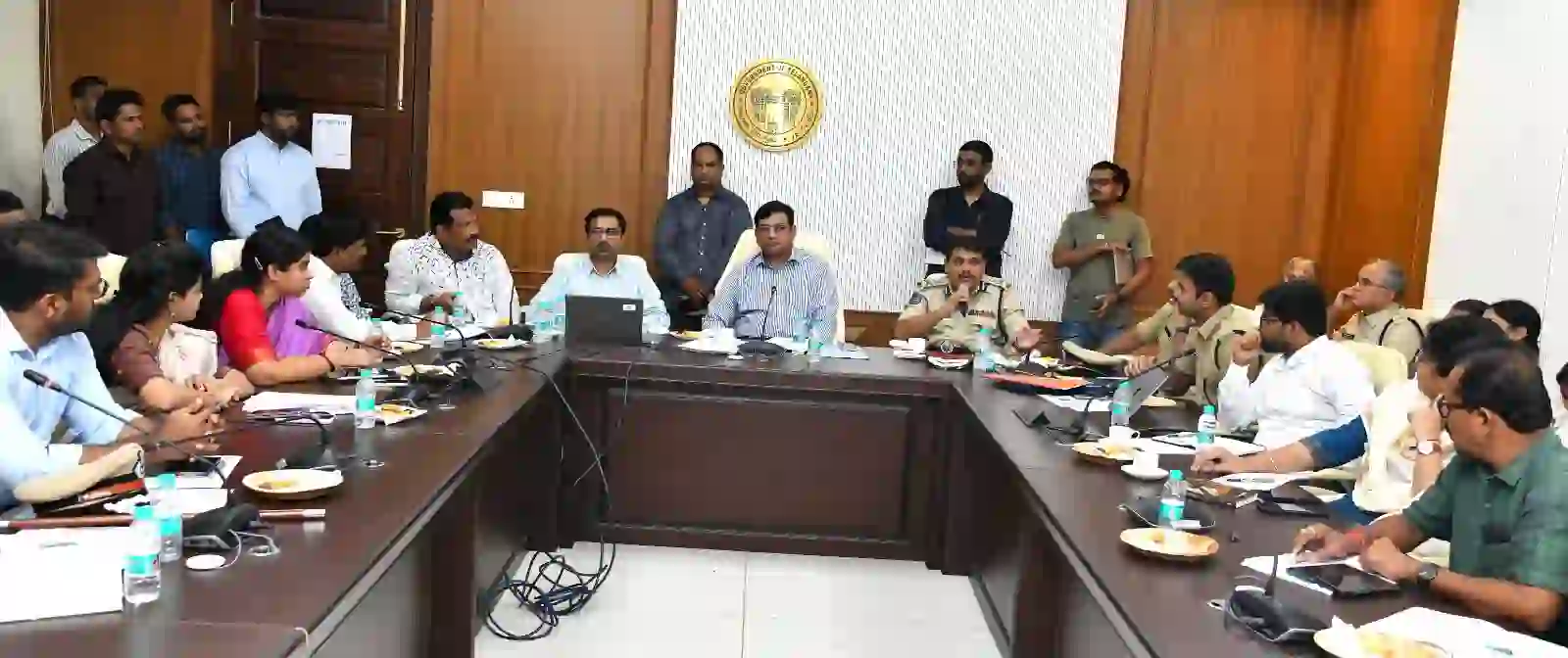 दुनिया के सबसे बड़े आदिवासी मेले मेडारम महाजातरा की व्यवस्था में जुटी सरकार