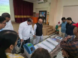 पीठासीन अधिकारी सुचारू और पारदर्शी चुनाव की कुंजी – कर्णन