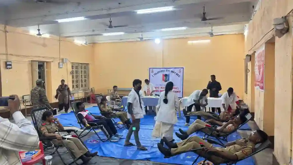 News Hindi : एनसीसी कैडेटों ने 178 यूनिट रक्तदान किया