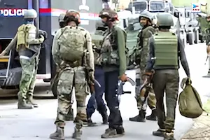 सेना ने 2 आतंकवादियों ढेर, क्षेत्र में तलाशी अभियान जारी
