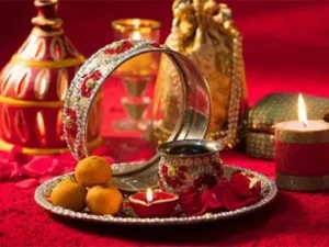 प्यार, तकरार और कानून के बीच उलझा करवा चौथ का दिन