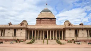 राष्ट्रपति भवन के पास लगी आग