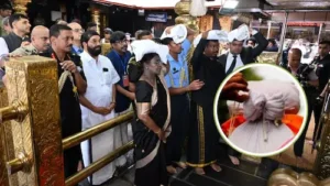द्रौपदी मुर्मू ने सबरीमाला में सिर पर रखा ‘इरुमुडीकेट्टु’