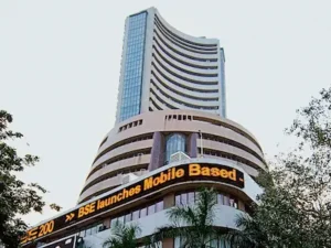 सेंसेक्स 100 अंक टूटा, निफ्टी भी फिसला