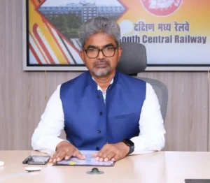 ट्रेन संचालन की सुरक्षा को लेकर एससीआर के महाप्रबंधक ने दिए कई निर्देश