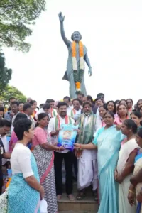 सीएम की महिला मंत्रियों व विधायकों से अपील , इंदिराम्मा साड़ी की ब्रांड एंबेसडर बनें