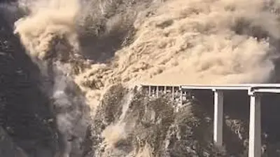 Breaking News: China: चीन का होंगची ब्रिज 44 दिन में ढहा