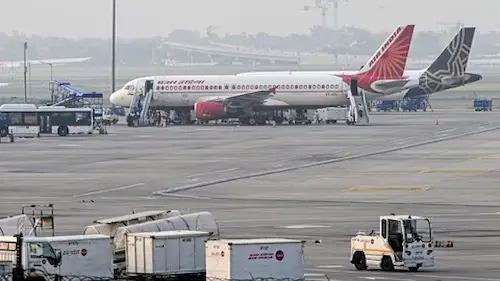 Breaking News: Delhi: दिल्ली के आसमान में GPS स्पूफिंग का खतरा