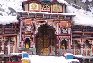 उत्तराखंड-हिमाचल में नवंबर की पहली बर्फबारी