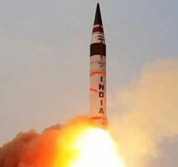 Latest Hindi News :  भारत का रक्षा कवच हो रहा और मजबूत