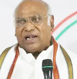 कांग्रेस का PM मोदी के बयान पर कड़ा विरोध