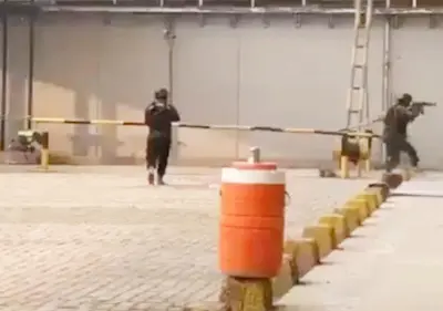 Latest Hindi News : PAK-पाकिस्तान में आतंकी हमला, सुरक्षाकर्मी सहित 10 की मौत