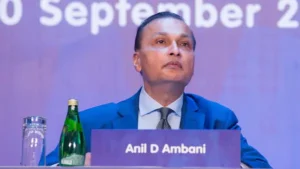 अनिल अंबानी की कंपनी में इस्तीफों की बौछार