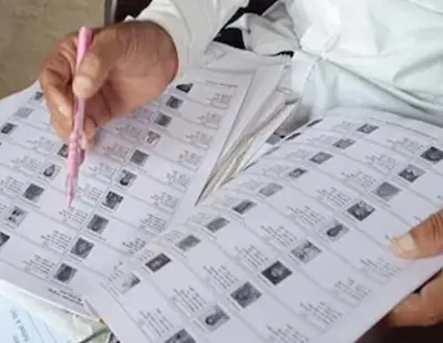 Latest Hindi News :  एसआईआर विवाद- केरल सुप्रीम कोर्ट पहुंचा