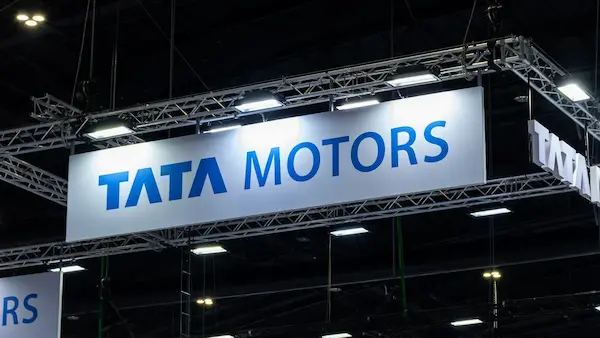 Breaking News: Tata Motors: टाटा मोटर्स पर सेंसेक्स से बाहर खतरा