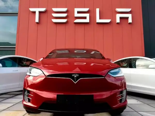 Breaking News: Tesla: भारत में सस्ती होगी टेस्ला कारें जल्द