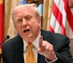 43 दिन बाद खत्म हुआ अमेरिका का शटडाउन, राष्ट्रपति ट्रंप ने लगाई मुहर