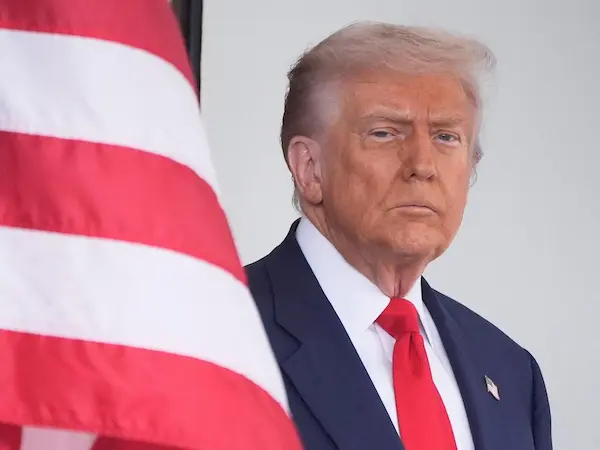 Breaking News: Trump: ट्रंप के बॉन्ड निवेश पर बढ़ा विवाद