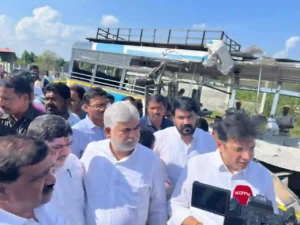 विधानसभा अध्यक्ष ने सड़क दुर्घटना स्थल का निरीक्षण किया, लगाया बीआरएस पर बड़ा का आरोप